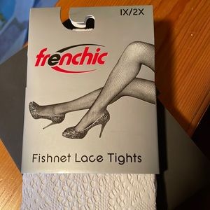 WHITE fishnets for summer